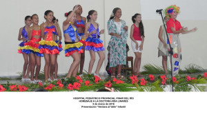 20160305 Homenaje Doctora Aida Linares(8)